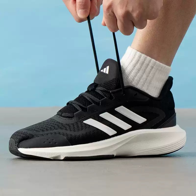 アディダス メンズ＆レディースシューズ オリジナル 軽量 ロ - Lightweight Road Running Shoes のレビューと価格
