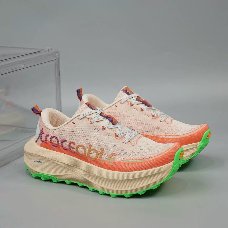 2026年秋のメンズ・レディース向けスポーツシューズ。幅広の - Anti Slip Trail Running Sneakers のレビューと価格