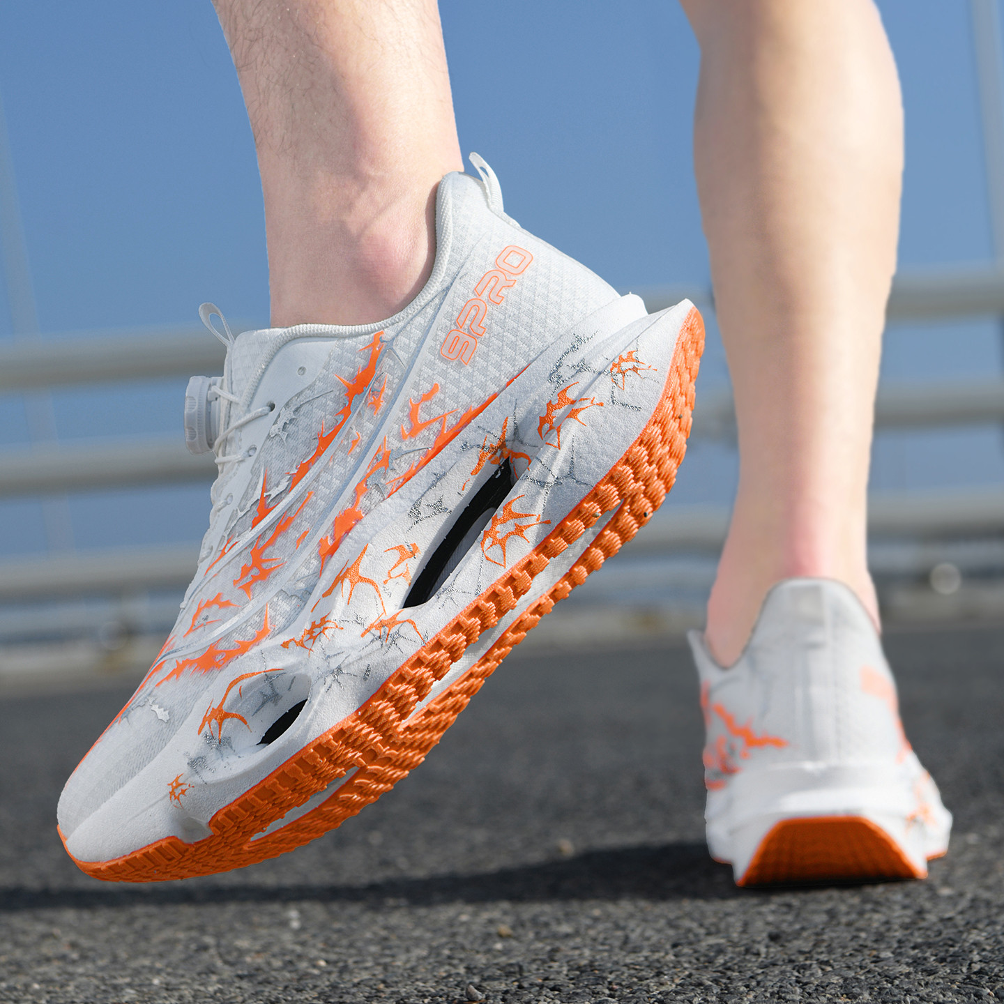 トレイルランニングシューズ、新登場。男女兼用、軽量、滑り止め - Lightweight Road Running Shoes のレビューと価格
